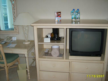 That TV was REALLY old! That TV was REALLY old!