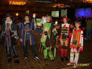 Full party of cosplayers! Full party of cosplayers!
